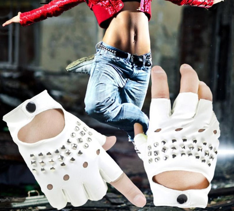 Stylish half-finger punk women gloves in white with rivets, perfect for festivals and parties.