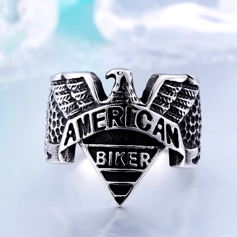 Massive stainless steel American Biker eagle ring with detailed design, perfect for biker style enthusiasts and accessory lovers.
