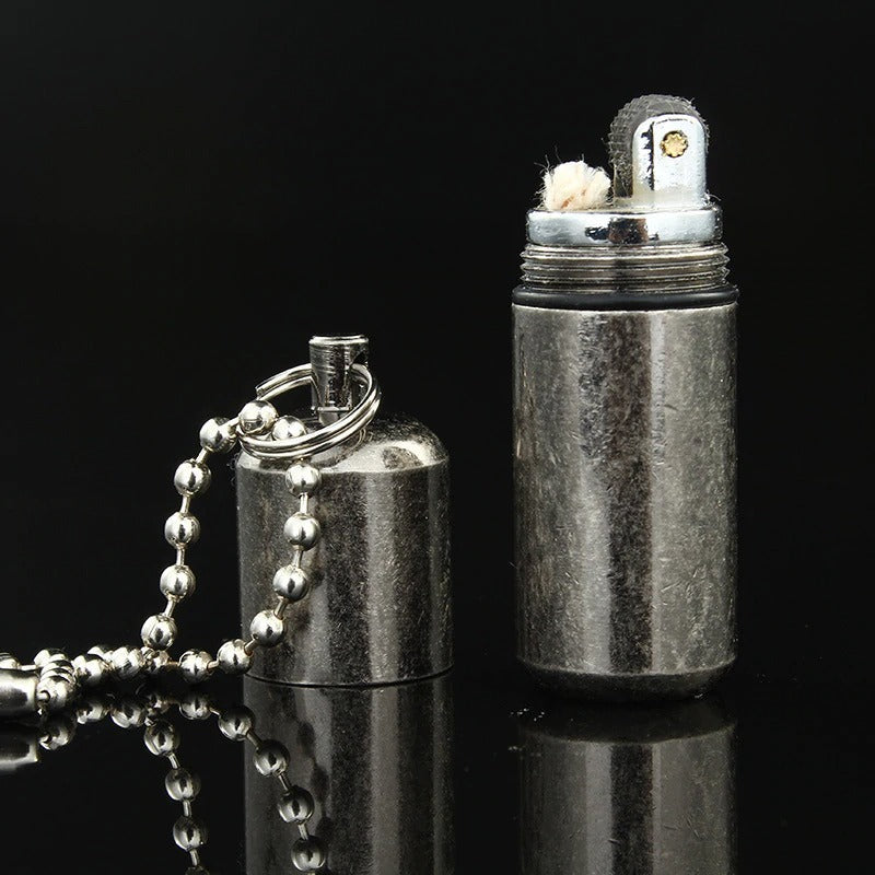 Cool Portable Kerosene Lighter / Metal Alloy Keychain - HARD'N'HEAVY