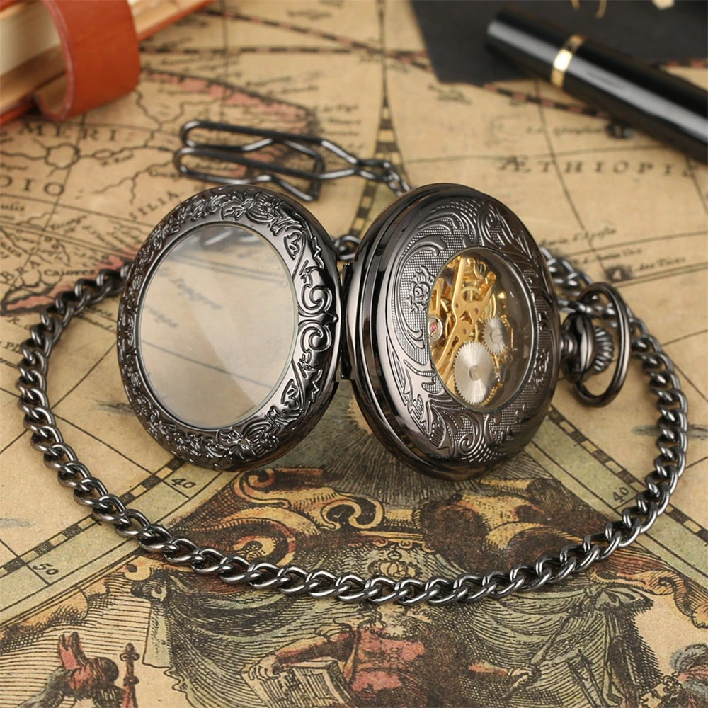 Antique Black Mechanical Pocket Watch / Elegant Waches with Roman Numerals on Display - HARD'N'HEAVY