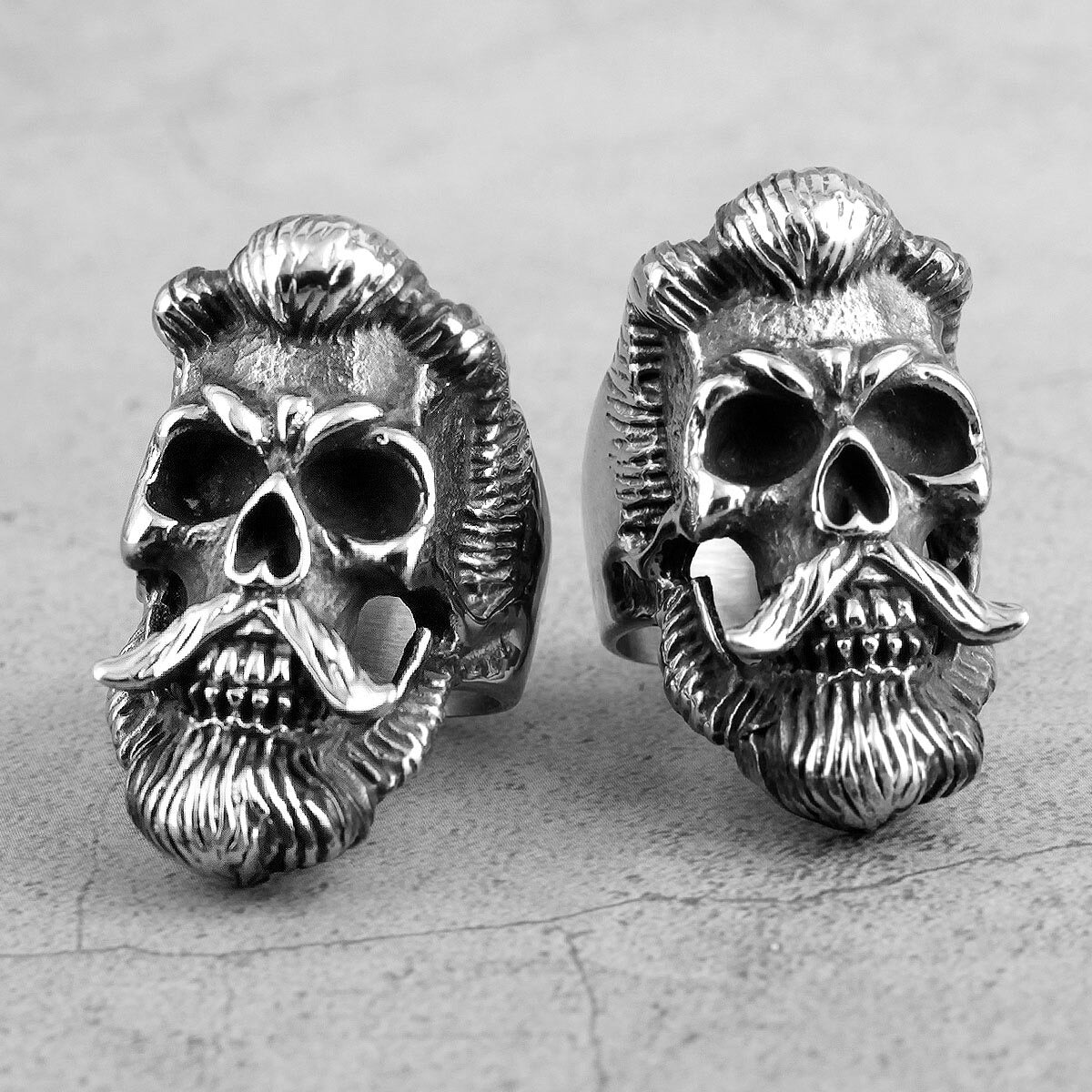 Bearded gentleman skull rings made of stainless steel for badass biker style and gothic fashion.
