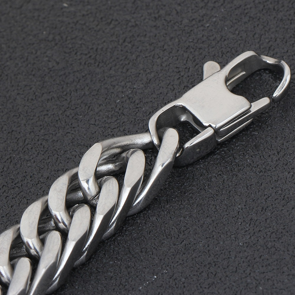 Biker Bracelet for Men and Women / Stainless Steel Chain Bangle in Rock Style - HARD'N'HEAVY