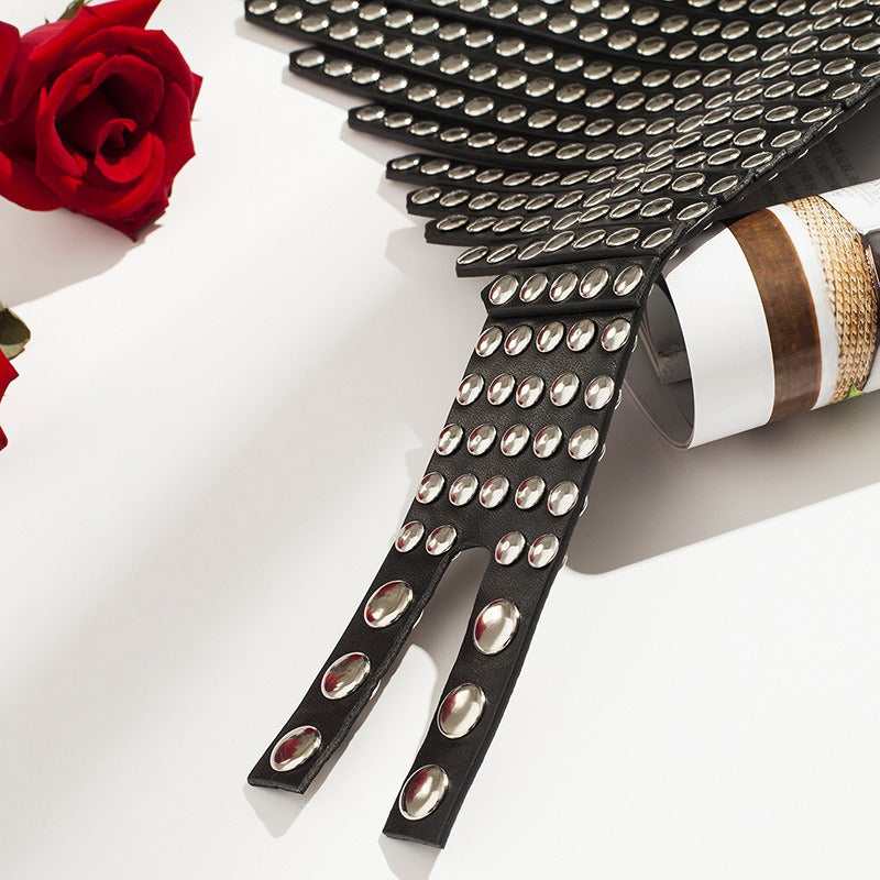 Black PU leather choker with rivets, stylish gothic jewelry perfect for edgy outfits and bondage-themed parties.