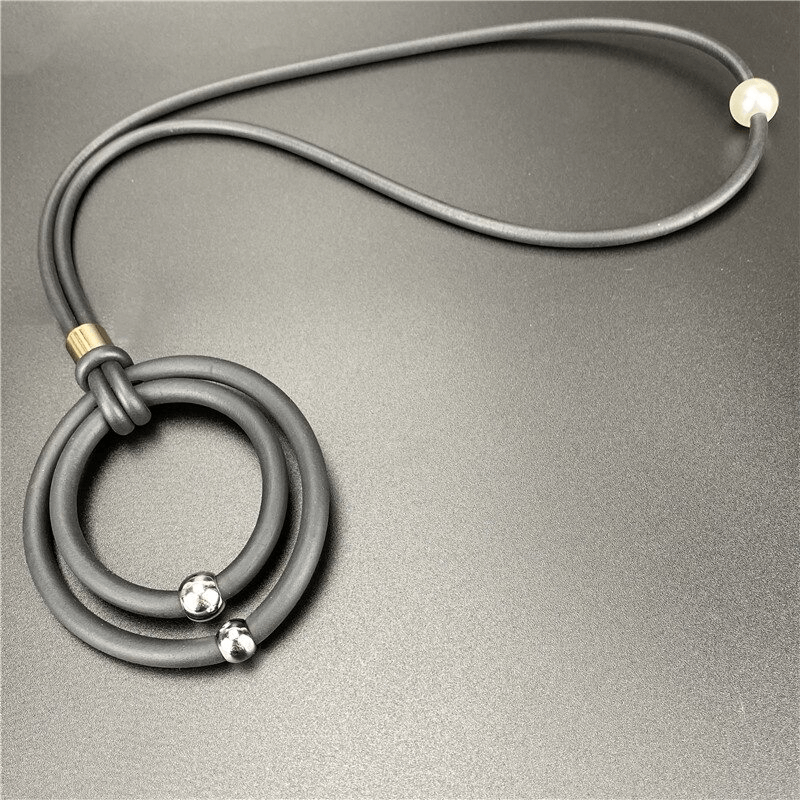 Trendy black round pendant necklace with alloy beads, perfect for casual women's fashion accessories.