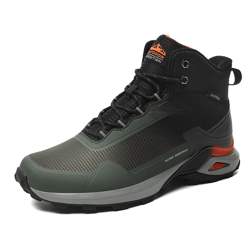 Stylish men's waterproof boots in black and green, perfect for winter sports and outdoor activities.