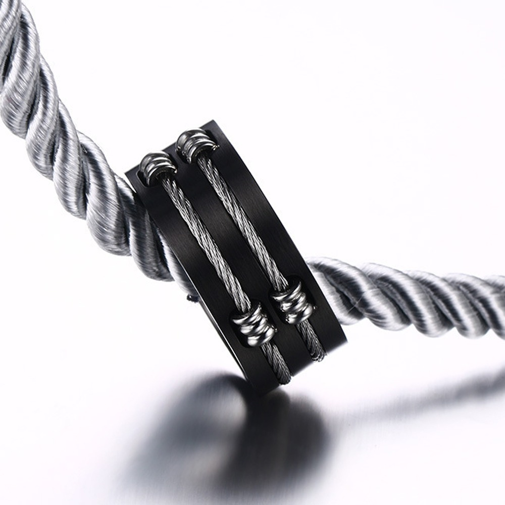 Brushed 316L stainless steel unisex ring featuring cable wire design, perfect alternative jewelry for men and women.