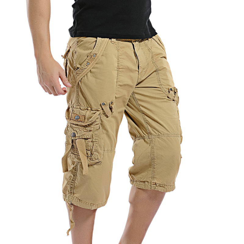 Casual beige camouflage cargo shorts for men, perfect for outdoor activities and summer adventures.