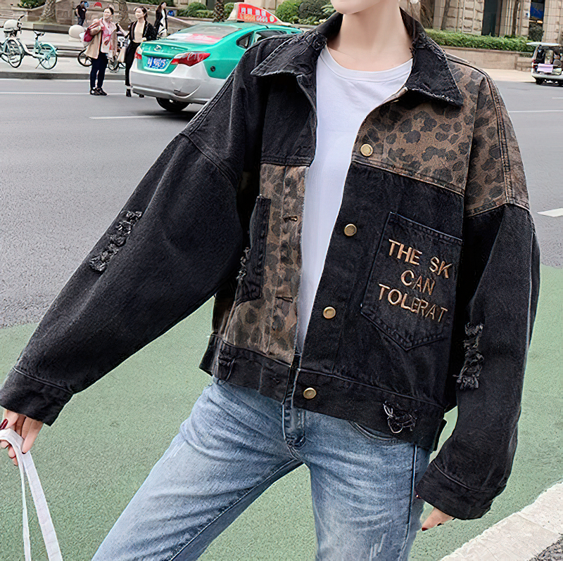 Casual female denim jacket with leopard embroidery, perfect for everyday wear in a stylish modern cut.