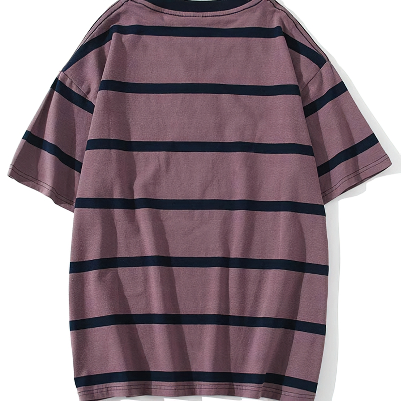 Vintage black striped oversized men's casual t-shirt, perfect for stylish streetwear and comfortable everyday wear.