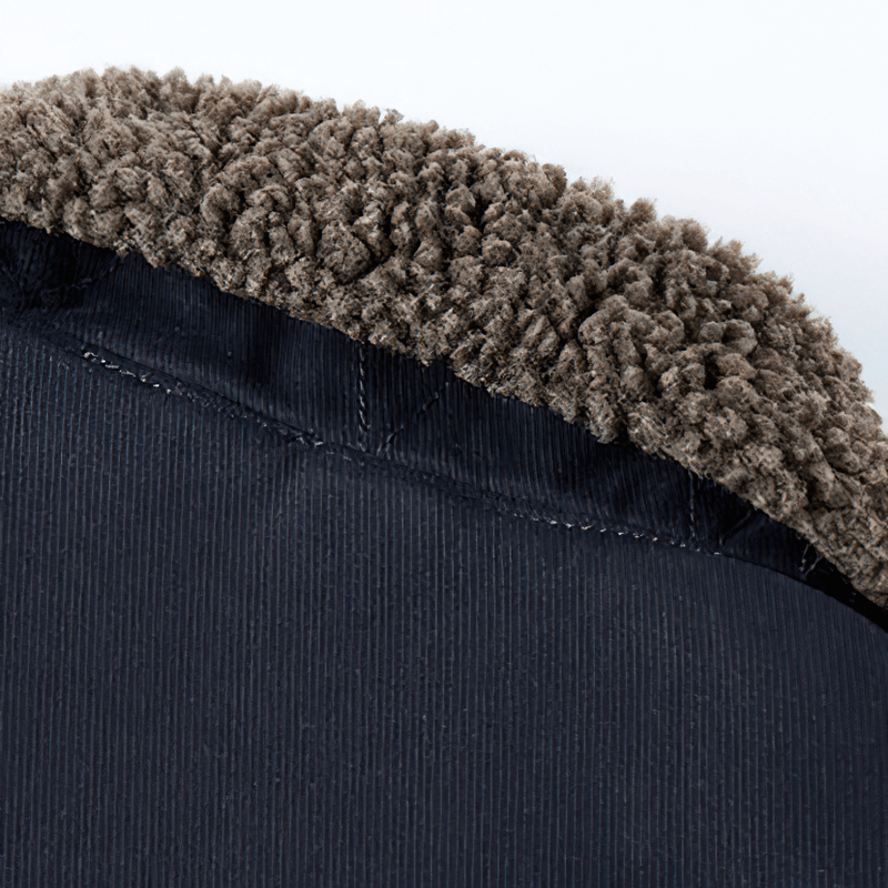 Close-up of the cozy fleece collar of a windproof casual military jacket.