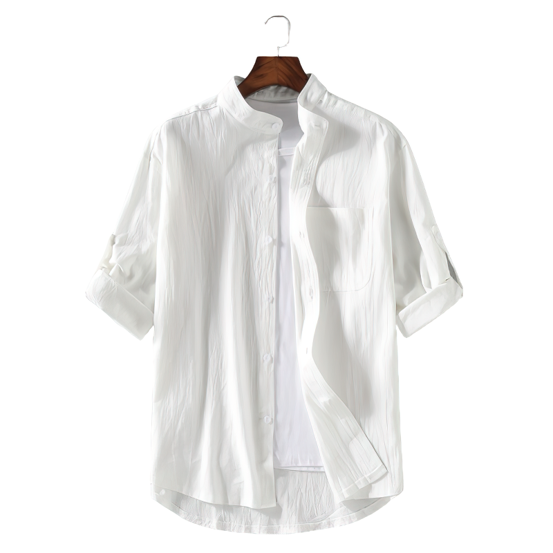 Casual slim fit men's white long sleeve shirt, single-breasted design, perfect for relaxed outings.