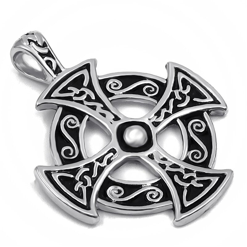 Celtic solar cross pendant necklace in zinc pewter, featuring intricate designs, perfect for cosplay and stylish accessories.