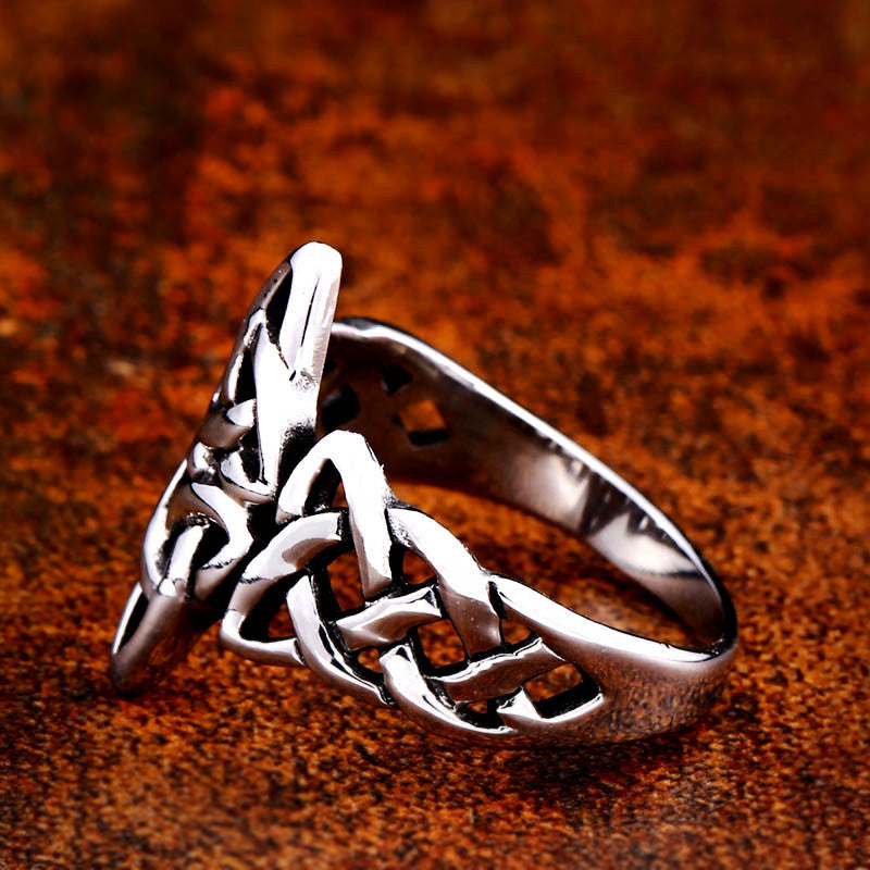 Celtic Viking ring in stainless steel featuring a geometric knot design, perfect for music festivals and parties.