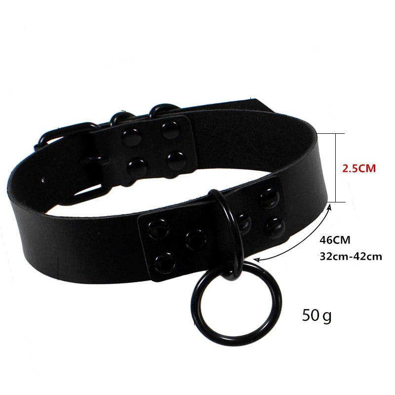 Unisex Gothic black faux leather choker with metal ring, adjustable size 32-42cm, perfect for bondage-themed fashion.