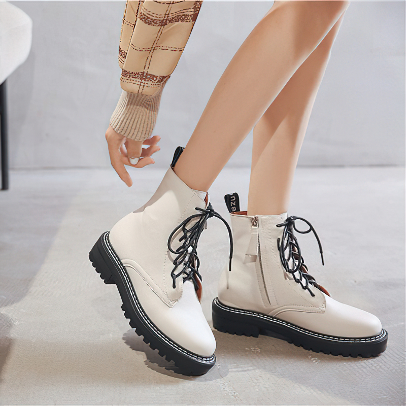 British Style Women's Boots In Black And White Colors