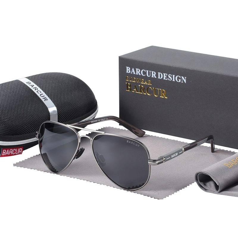 Men's Classic Polarized Sunglasses with case and cleaning cloth, stylish casual accessory from Barcur.
