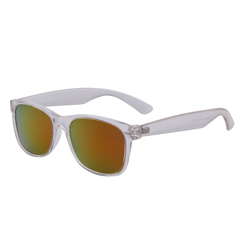 Classic retro polarized sunglasses with mirrored lenses and UV400 protection, perfect for gothic and rock styles.