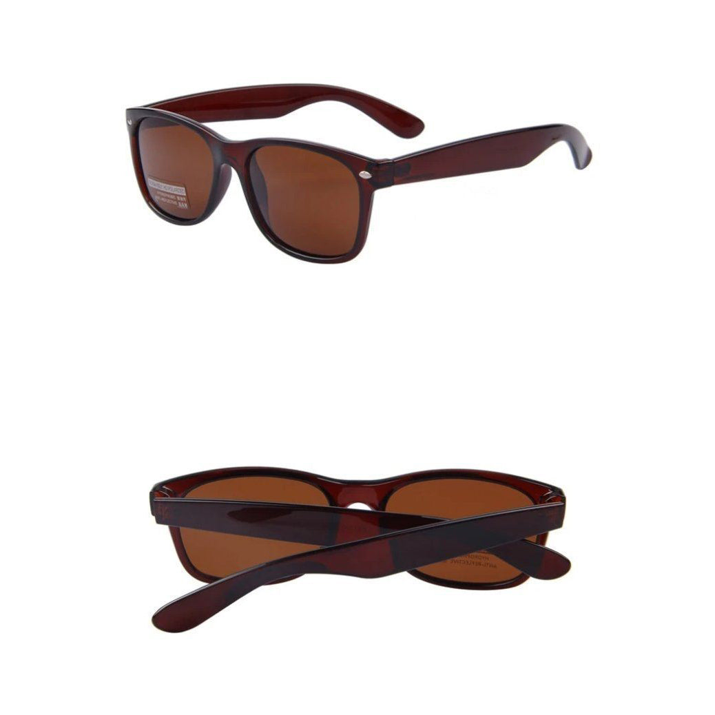 Classic retro polarized sunglasses with UV400 protection, featuring a stylish brown frame and mirrored lenses.