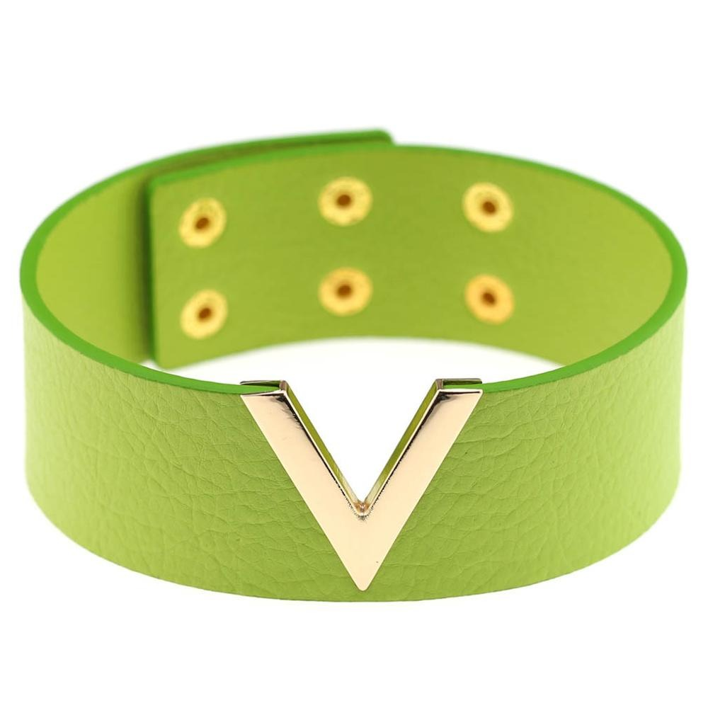 V-shaped gold accent on bright green PU leather choker, a stylish punk accessory for bold fashion enthusiasts.