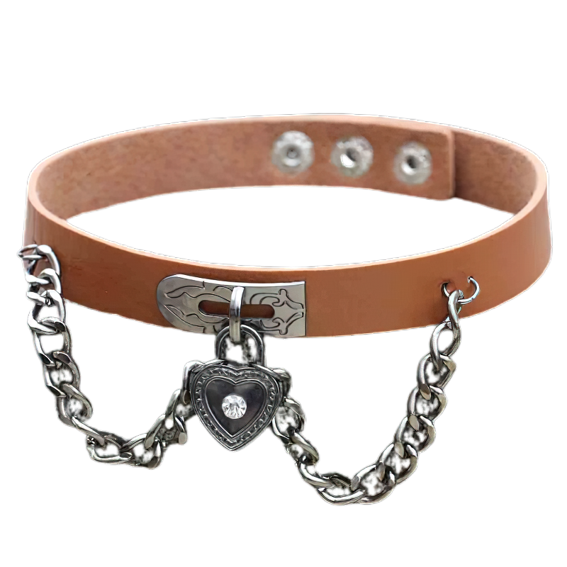 Cool vintage PU leather choker necklace with heart lock and chain, perfect for gothic style outfits.