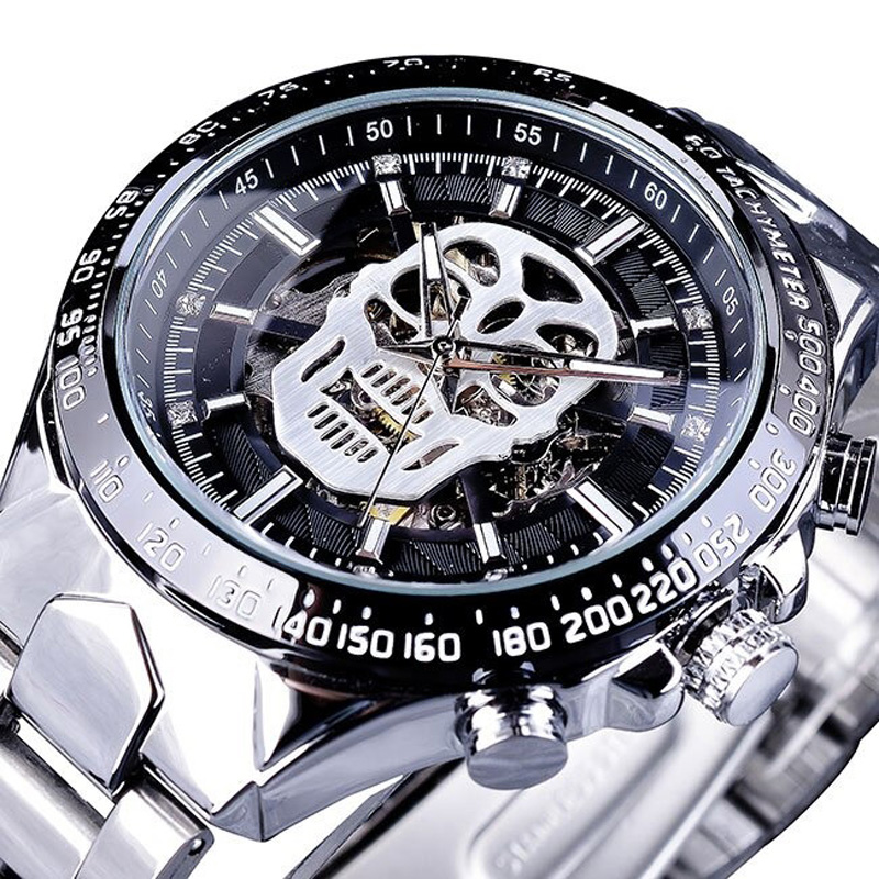 Unisex Gothic mechanical watch with luminous hands and skull design, perfect for rock style lovers.