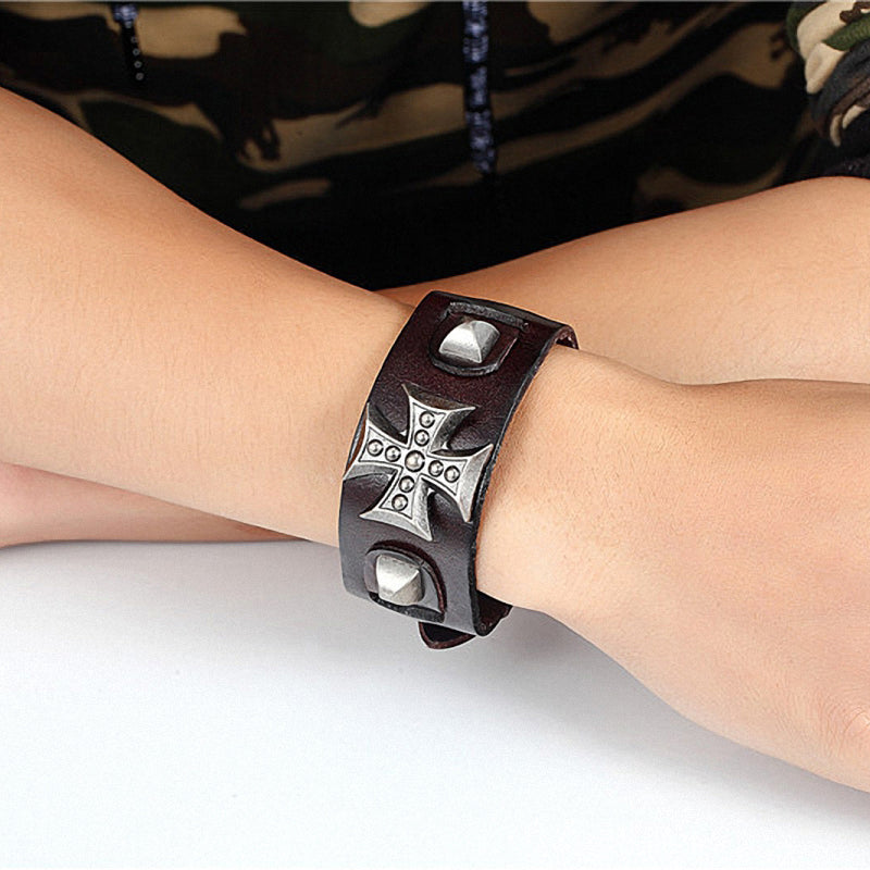 Cross wide genuine leather wrap bracelet for men and women with metal cross and zinc alloy details.