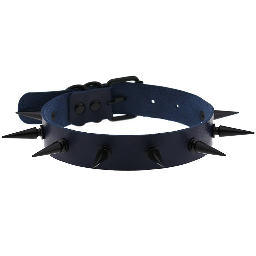 Dark Witch's gothic spiked choker collar for men and women, featuring iron spikes and adjustable fit, perfect for rock outfits.