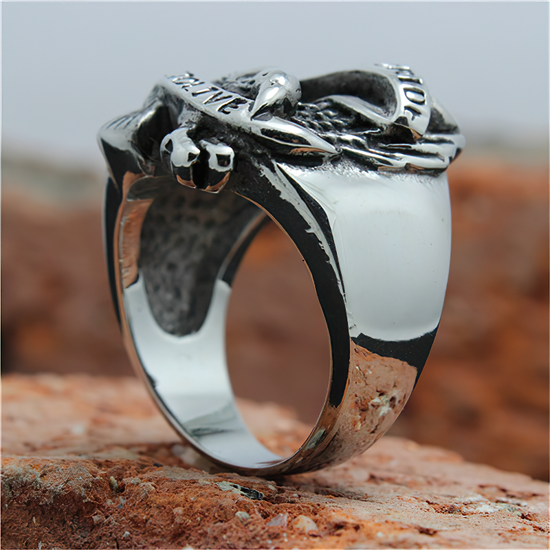 Stylish unisex stainless steel biker ring featuring an eagle design, perfect for adding flair to any outfit.