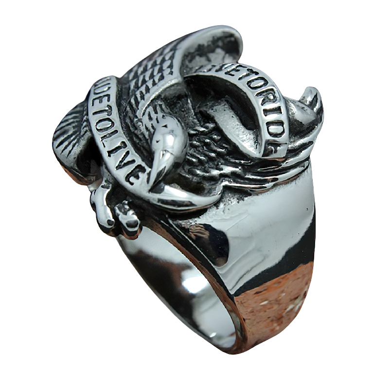 Eagle unisex metal ring in stainless steel, featuring rock-style design for bikers, perfect for men and women.