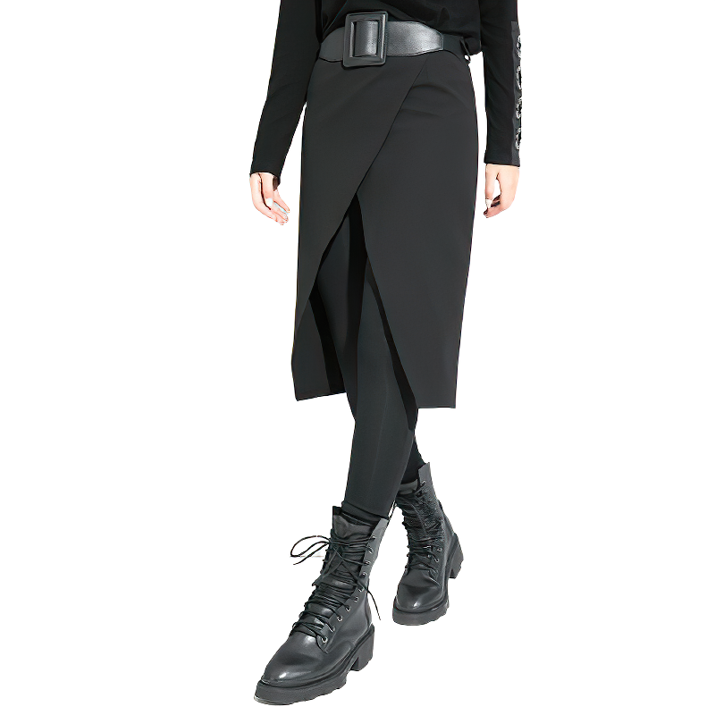 Trendy black high waist trousers with decorative belt and pockets, perfect for fashionable outfits.