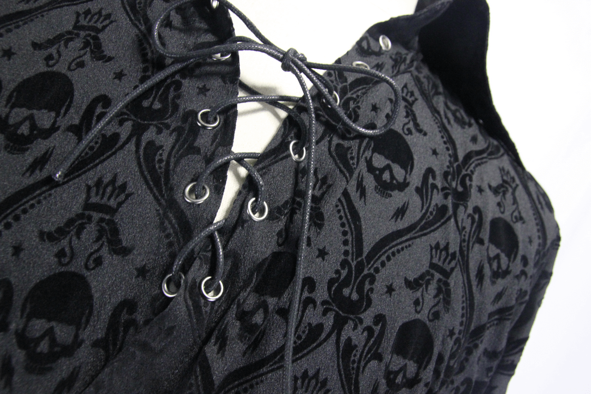 Elegant Black Gothic Skulls Patterns Shirt / Vintage Men's Shirt with Puff Sleeves & Laced Collar - HARD'N'HEAVY