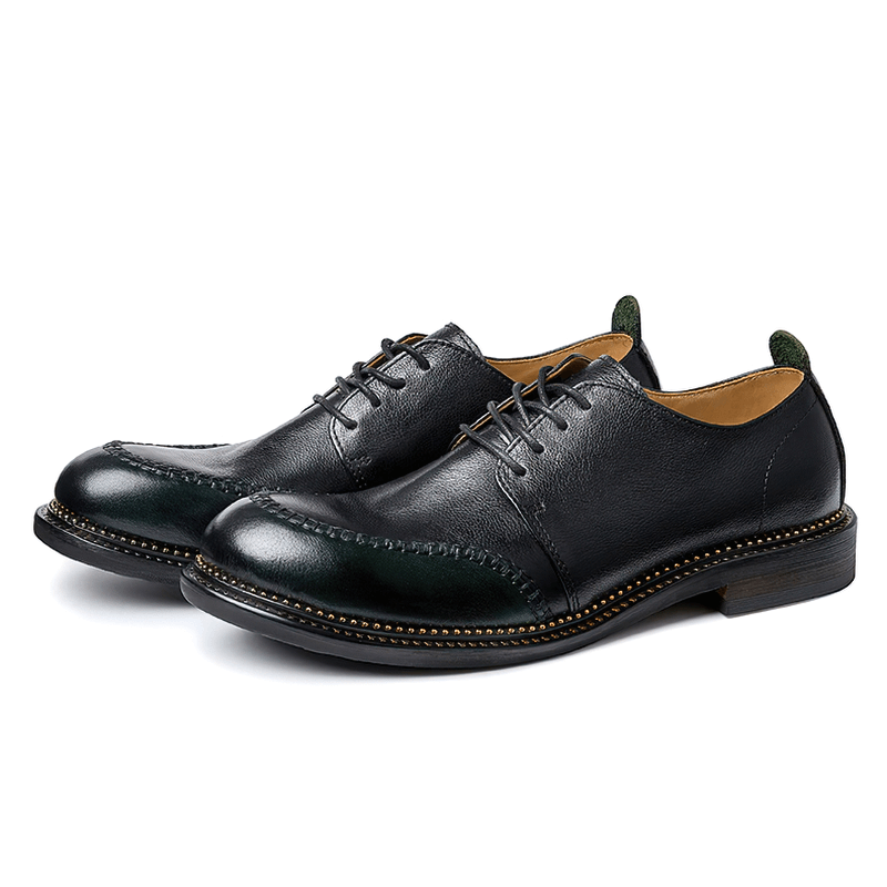 Elegant men's retro breathable leather shoes with lace-up design and stylish detailing.