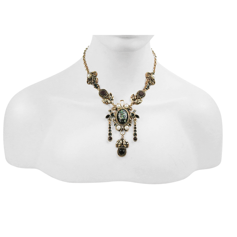 Elegant women's retro necklace featuring pearls and pendant stones, perfect for timeless sophistication.