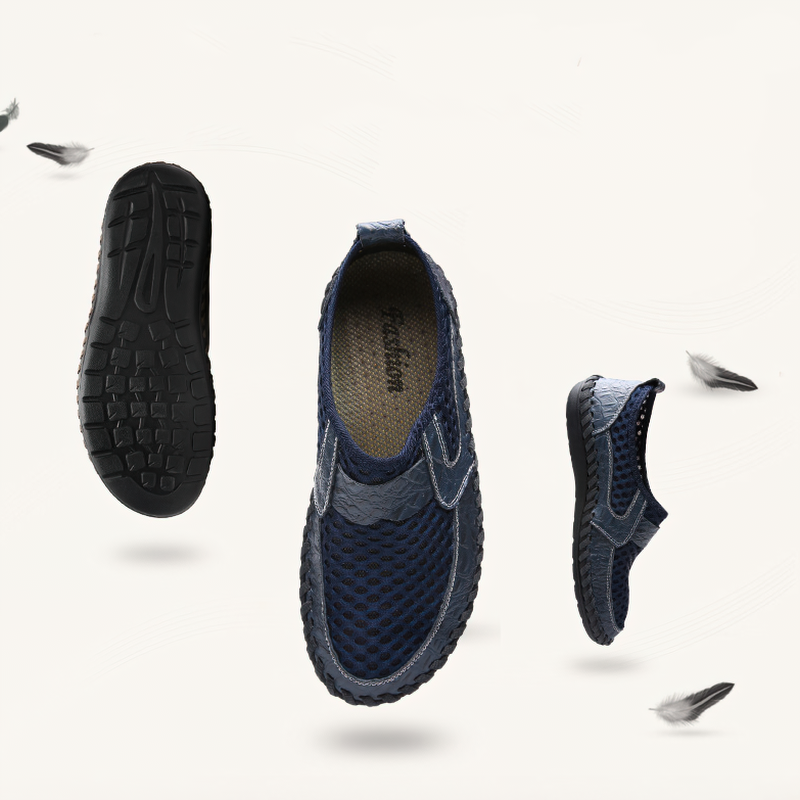 Breathable Italy loafers for men, stylish summer casual shoes made of mesh and rubber for all-day comfort.