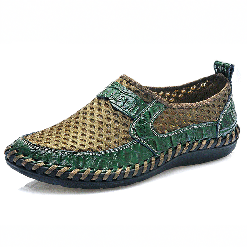 Breathable Italy loafers for men, featuring mesh and rubber, perfect for summer casual outfits.