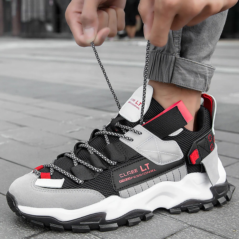 Men's breathable sneakers showcasing a flexible sole, perfect for casual wear, running, and training in stylish design.