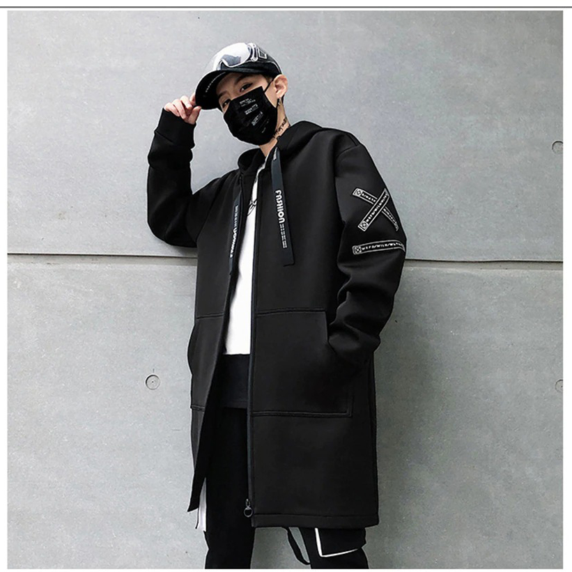 Casual men's long coat in black with hood, stylish design for everyday wear, perfect for a trendy look.
