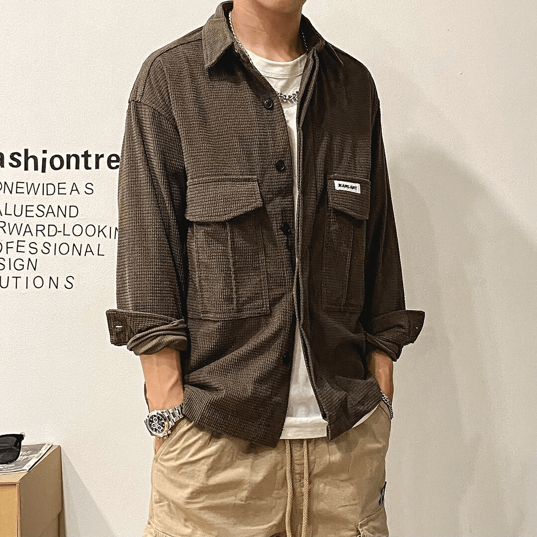 Men's oversized long sleeve shirt with two big pockets in alternative style, perfect for casual looks.