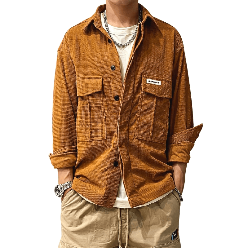 Men's oversized shirt in brown with two big pockets, perfect for alternative style outfits.