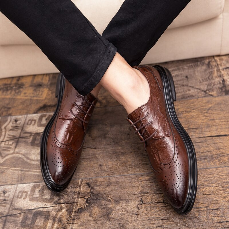 Stylish brown genuine leather derby shoes for men, perfect for casual wear, showcasing modern design and quality craftsmanship.
