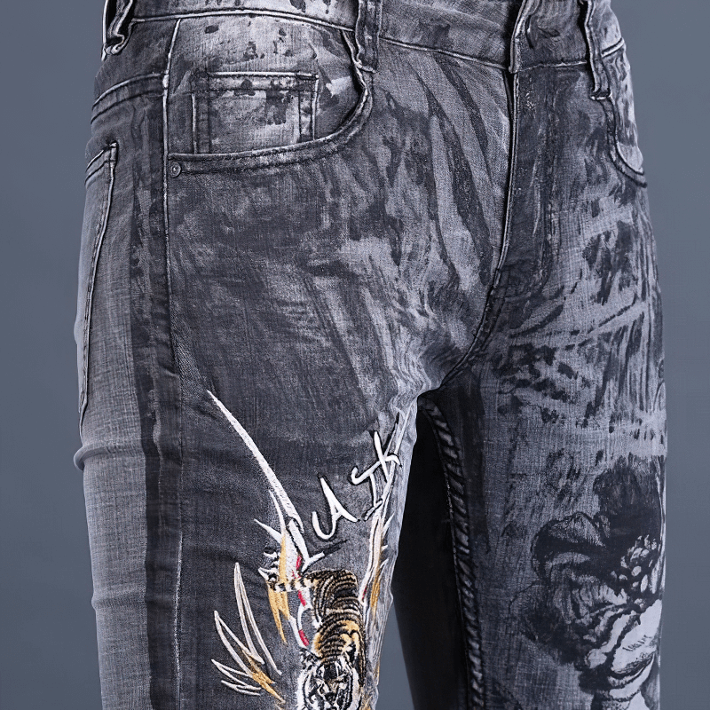 Fashion Men's Embroidery Skinny Jeans / Casual Zipper Stretch Denim Pants