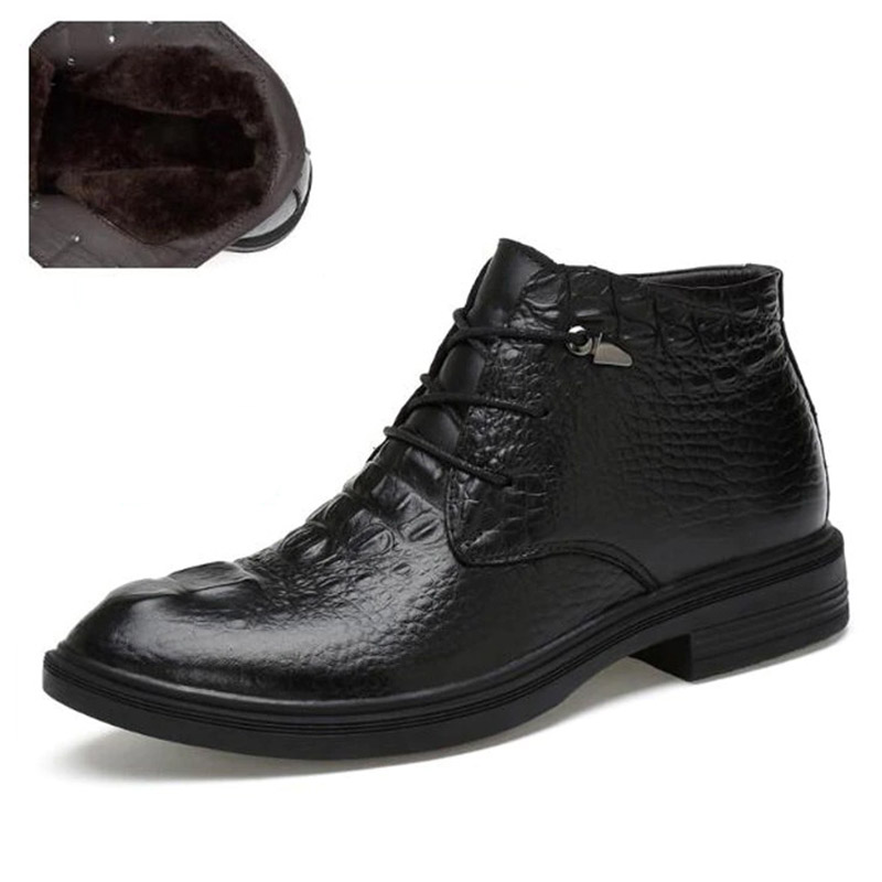 Men's warm genuine leather lace-up ankle boots with plush interior for comfort and style.