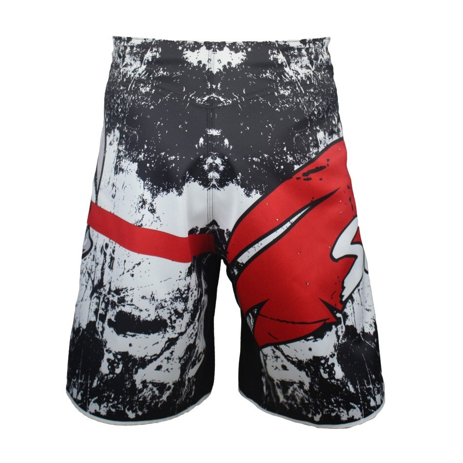 Fashion men's training shorts with skull print in black and red, perfect for gym workouts and casual style.