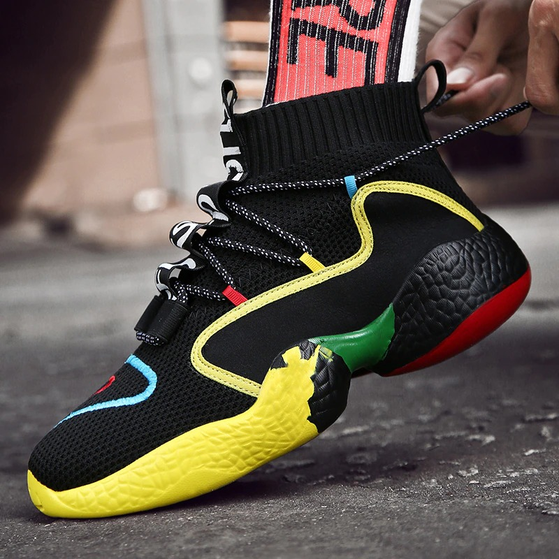 Colorful black and yellow breathable lace-up men's sneakers for casual walking and sports.
