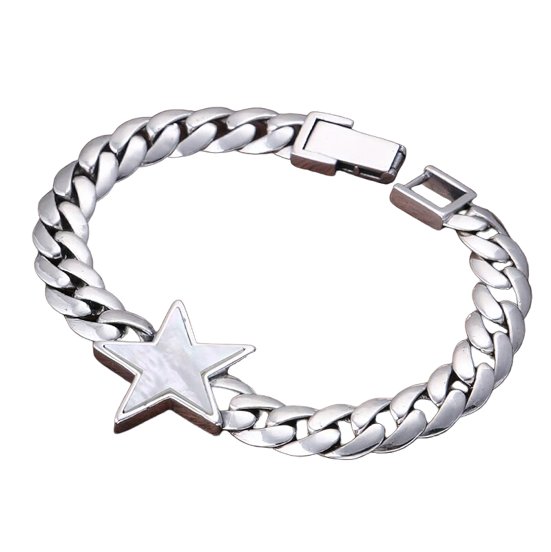 Trendy retro men's bracelet made of 925 sterling silver with a star charm, perfect for casual jewelry.
