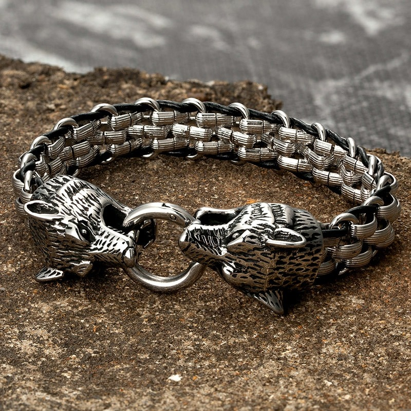 Fashion Wolf Head Men's Bracelet in punk rock stainless steel style, showcasing a unique chain design and artistic lock.
