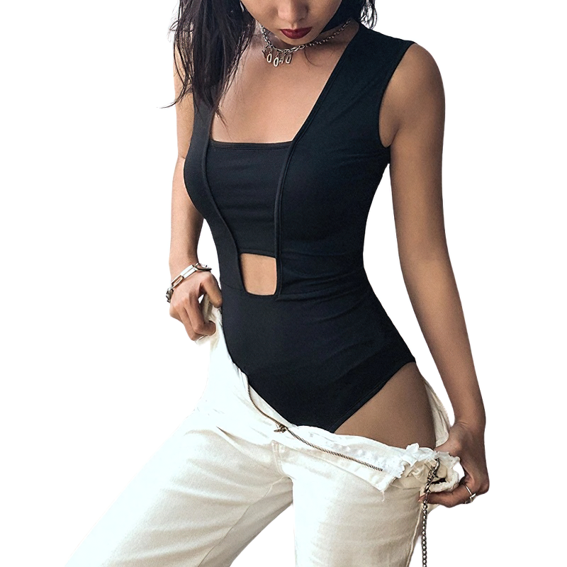 Fashionable women’s black sleeveless jumpsuit with cut-out detail, perfect for stylish casual outfits.