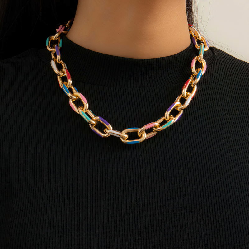 Chic women's chunky aluminum chain necklace in multicolor, perfect accessory for any outfit.