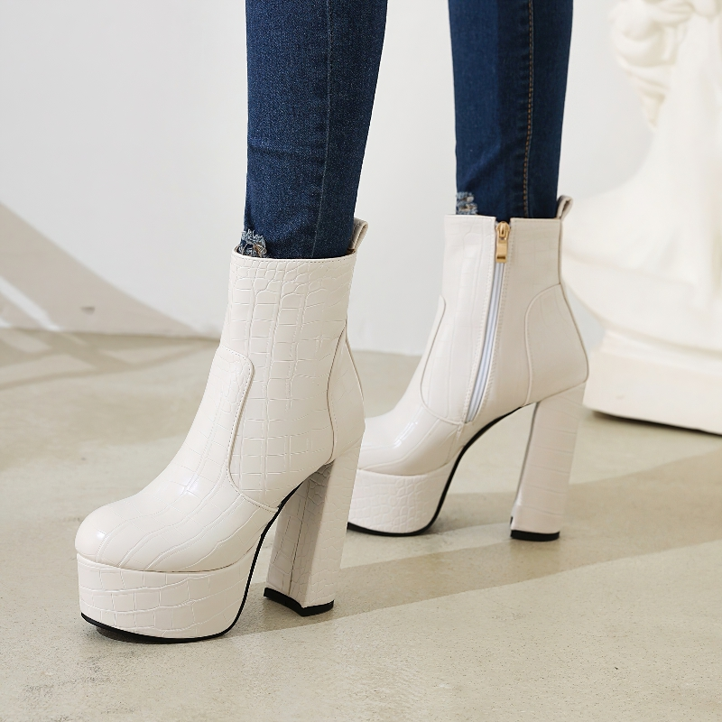 Trendy women's square high heel shoes in crocodile print, stylish white leather ankle boots with chunky heels.