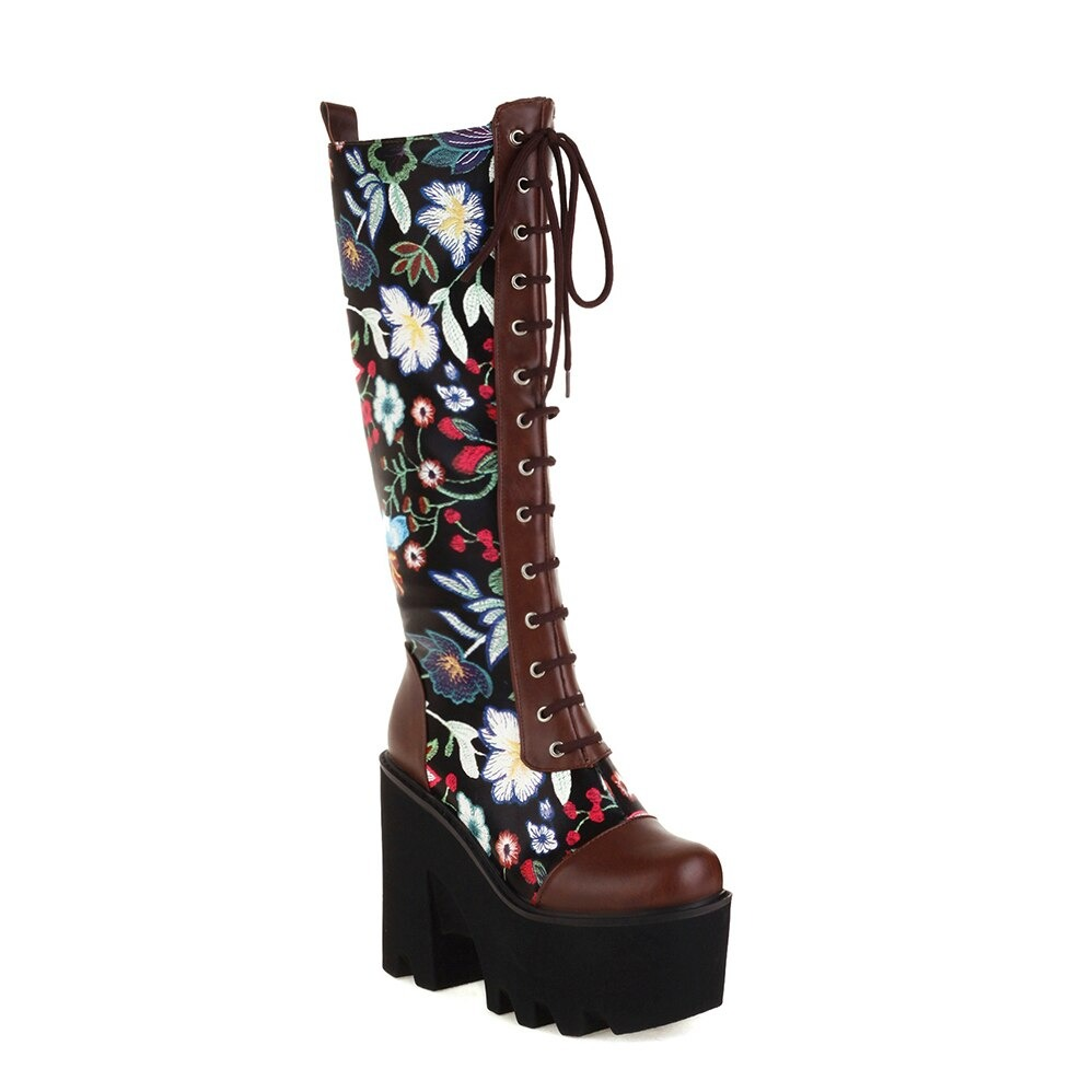 Fashion Women's Waterproof Platform Shoes / Punk Style Flower Design Ankle Boots - HARD'N'HEAVY